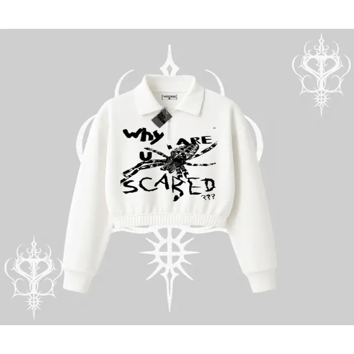 Beyaz Crop Yarım Fermuarlı Sweatshirt Why are u Scared