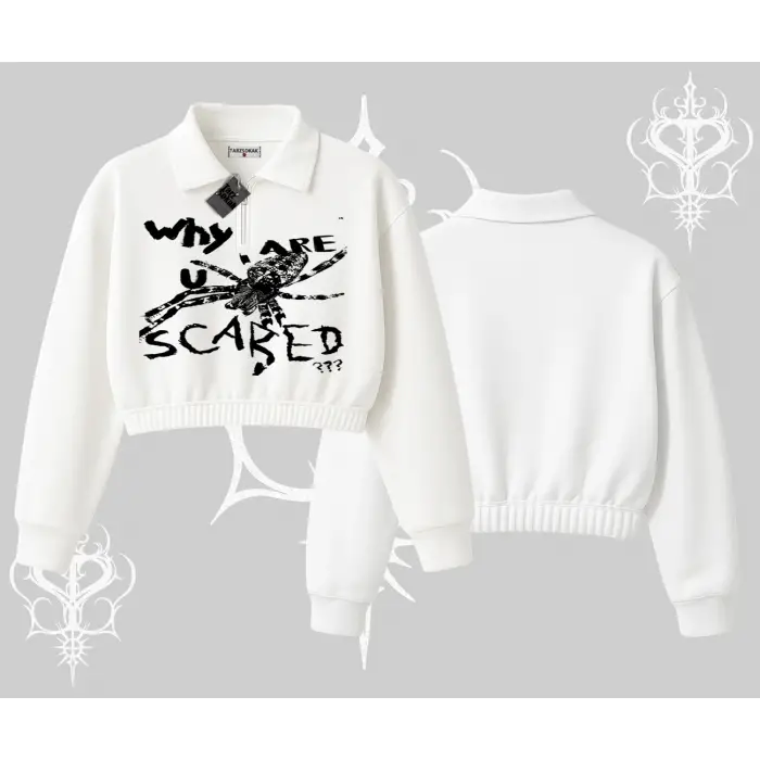 Beyaz Crop Yarım Fermuarlı Sweatshirt Why are u Scared