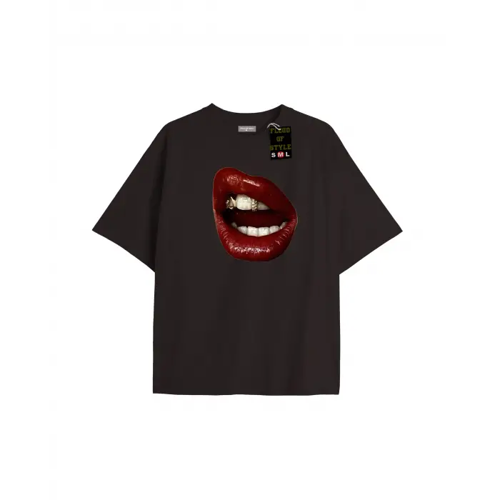 Beyaz Oversize T-shirt dudak Özel tasarım