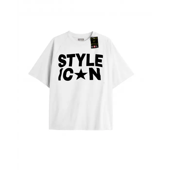 Beyaz Oversize T-shirt style Özel tasarım