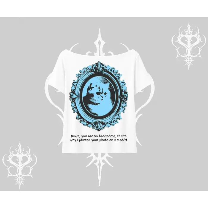 Çerçeveli Kedi Baskılı Kayık Yaka Tshirt