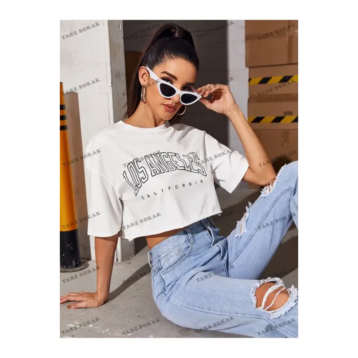 Crop CKOD-232913 Mektup Grafikli Kısa