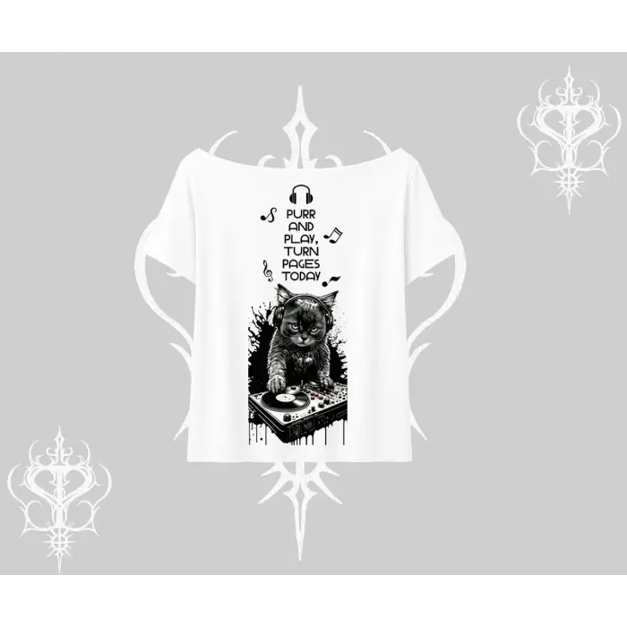 DJ Kedi Baskılı Müzik Temalı Kayık Yaka Tshirt