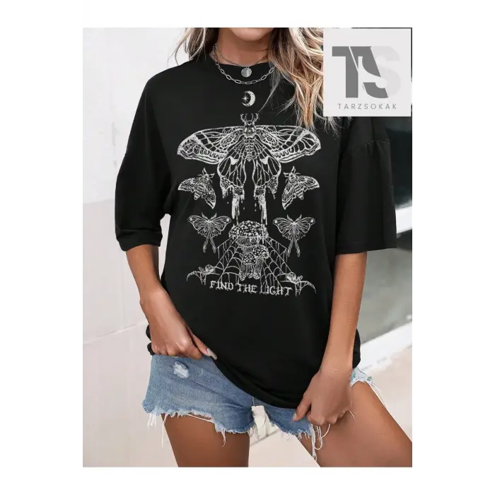 Goth Harfli Grafik Düşük Omuzlu Tişört