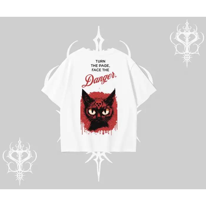 Gotik Kedi Arka Baskılı Oversize Tshirt