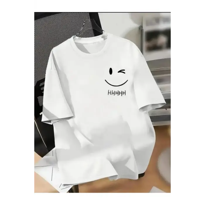 Gülen Emoji Baskılı Basic