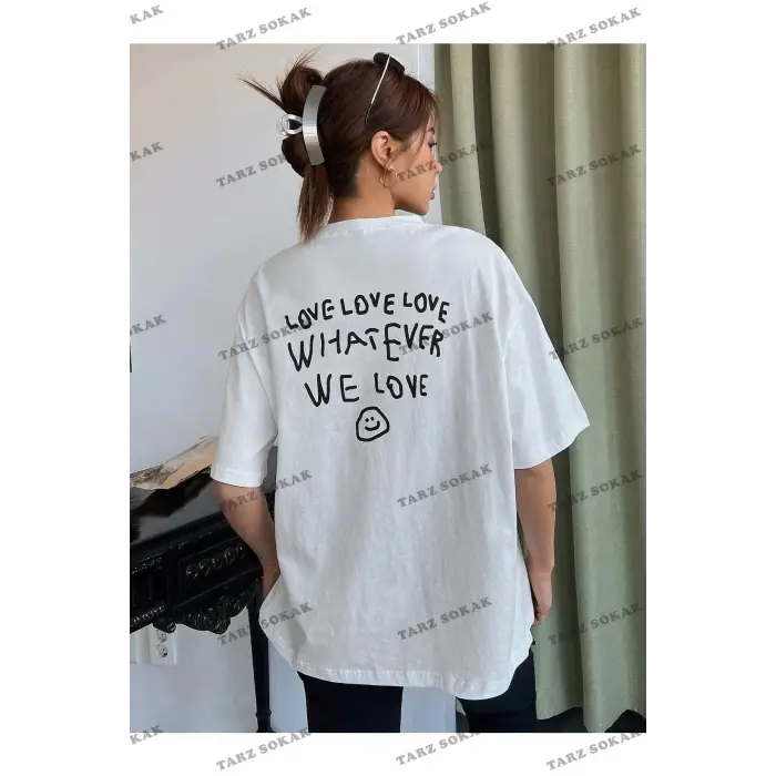 Kadın Beyaz Tavşan Baskılı Oversize