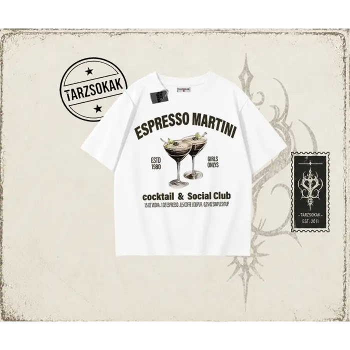 Kadın Espresso Martini Oversize Unisex Tişört Beyaz