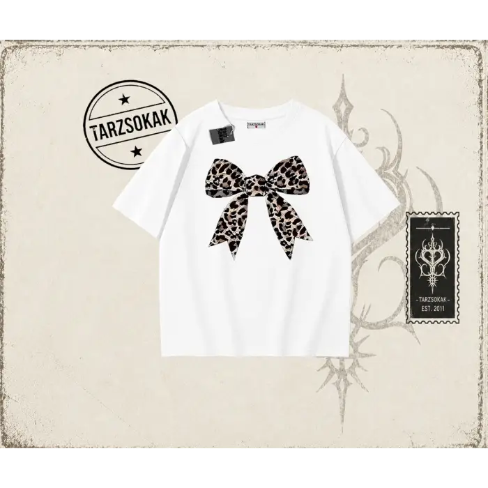 Kadın Leopar Kurdele Oversize Unisex Tişört Beyaz
