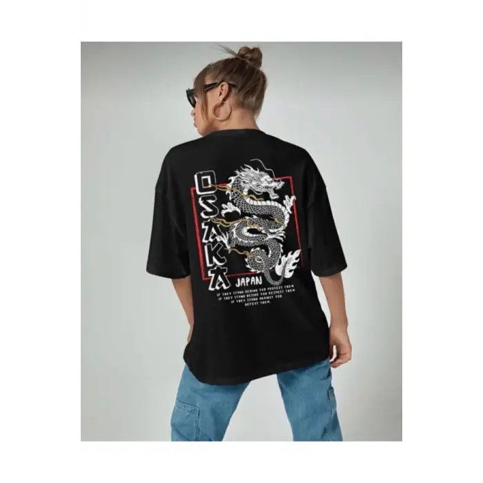 Kadın Oversize Osaka Baskılı Siyah Tshirt