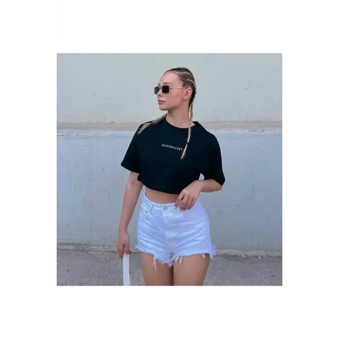 Kadın Siyah Minimalist Baskılı Oversize Crop