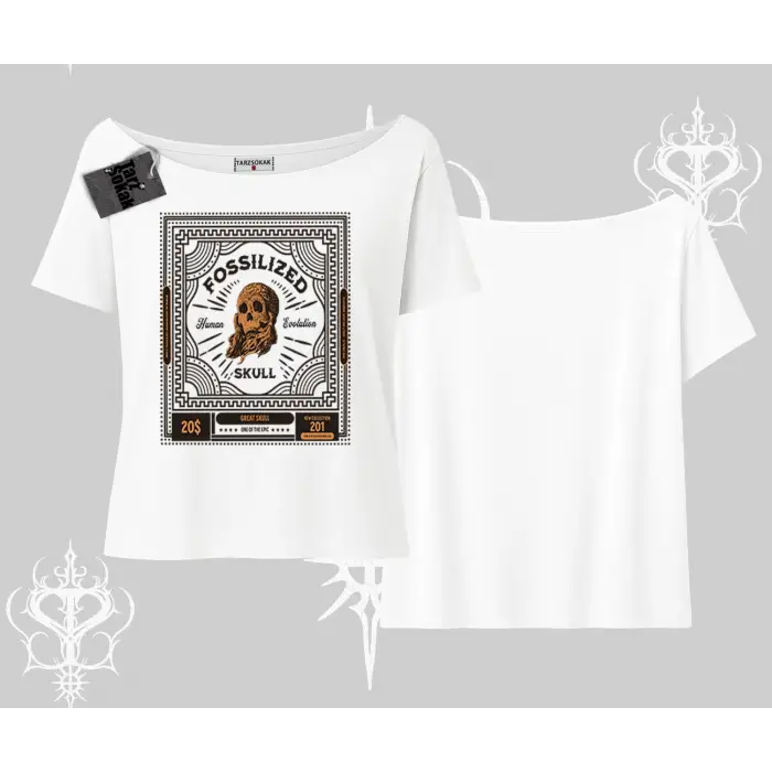 Kayık Yaka Tshirt Fossilized Skull Underground Archive