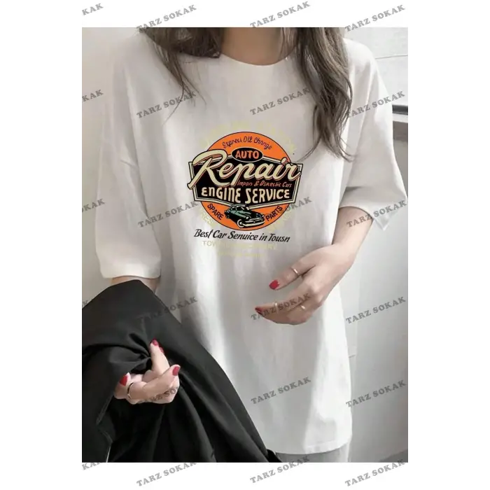 Logo Baskılı Beyaz Tişört