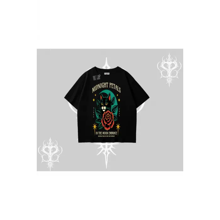 Midnight Petals Kedi Baskılı Oversize Tshirt