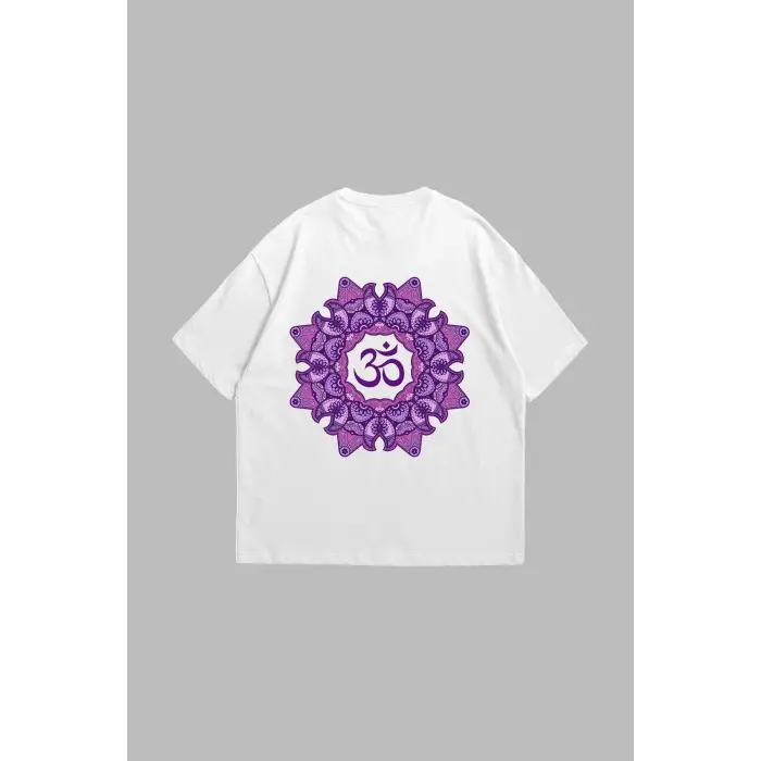 OM Baskılı Oversize Unisex Beyaz