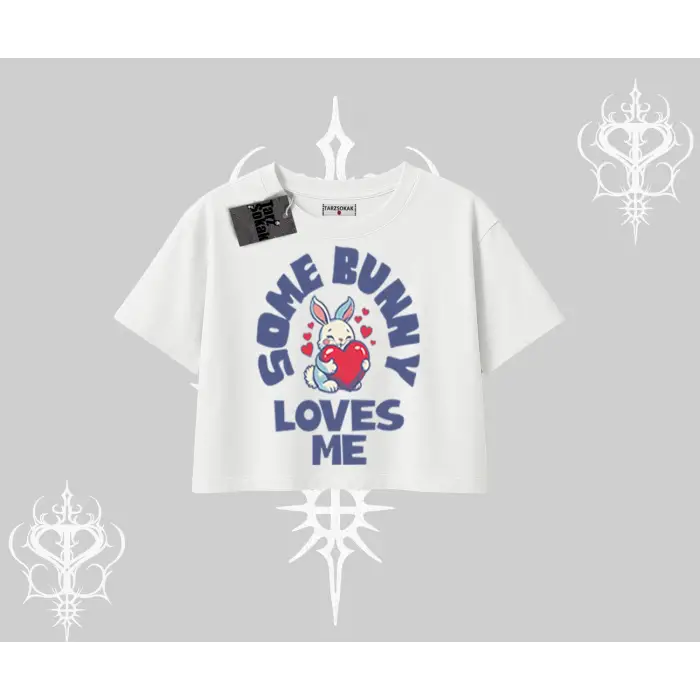 Oversize Crop Tshirt Sevimli Tavşan Some Bunny Loves Me Baskılı