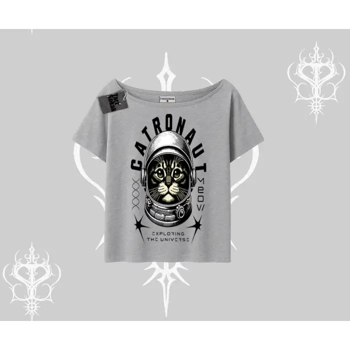 Stay Cool Kedi Baskılı Kayık Yaka Tshirt