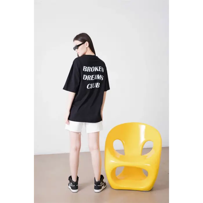 Unisex Broken Dreams Club Siyah Tshirt