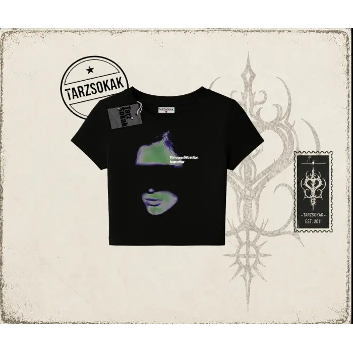 Unisex Distraction Kadın Baby Tee Beyaz