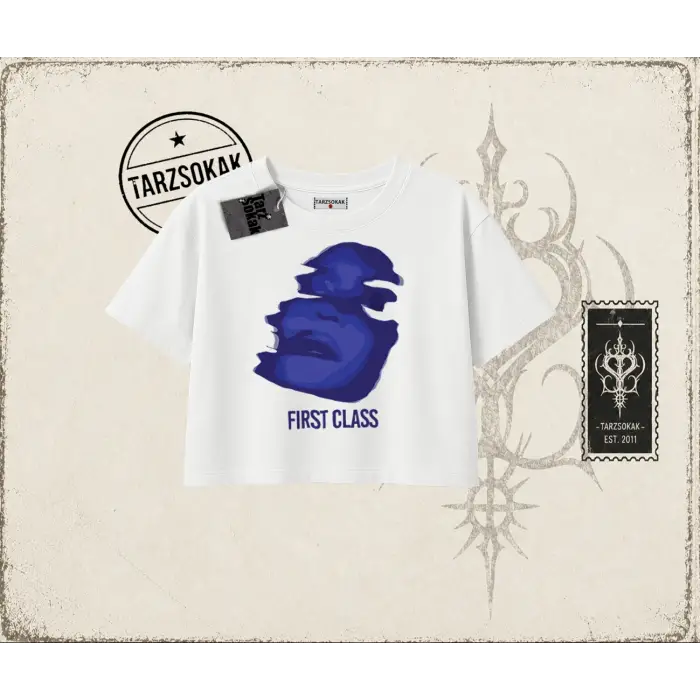 Unisex First Class Kadın Crop Tişört Beyaz
