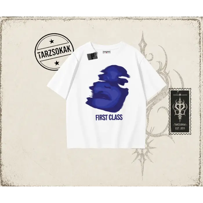 Unisex First Class Oversize Unisex Tişört Beyaz