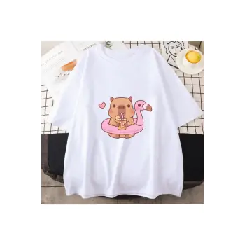 Beyaz Capybara İçmeyi Seviyor Kabarcık Çay Yaz Gelgit Anime Baskı %