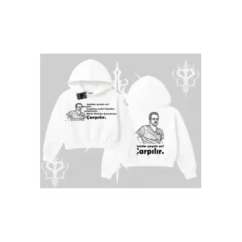 Çarpılır mı? Çarpılmıştır. Kapşonlu Crop Sweatshirt