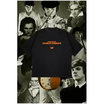 Directed By S.kubrick Boxy Fit Oversize Unisex Tshirt – Baskılı Tişört |