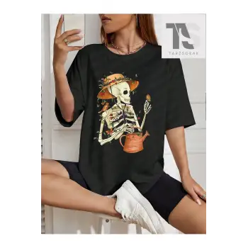 Goth Ay ve Kedi Baskılı Damla Omuz Tişört