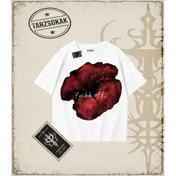 Gotik & Grunge STREETWEAR LIPS OFF Tişört