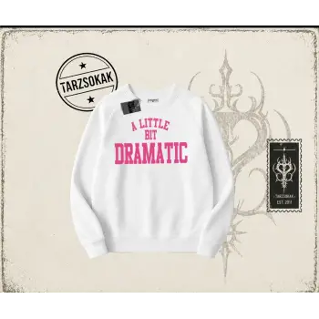Kadın a Little Bit Dramatic Oversize Unisex Bisiklet Yaka Sweatshirt Beyaz