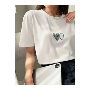 Kadın Beyaz Çift Heart Baskılı Oversize T-shirt