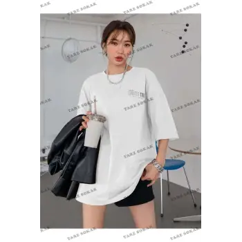 Kadın Beyaz Oversize Limited Time Baskılı
