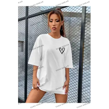 Kadın Küçük Kalp Baskılı Oversize