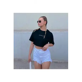 Kadın Siyah Minimalist Baskılı Oversize Crop