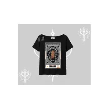 Kayık Yaka Tshirt Fossilized Skull Underground Archive