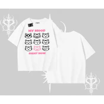 Kitti Sweet Mini Logo Baskılı Oversize Crop Tshirt