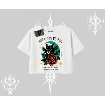 Midnight Petals Kedi Baskılı Oversize Crop Tshirt