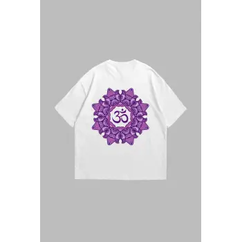 OM Baskılı Oversize Unisex Beyaz