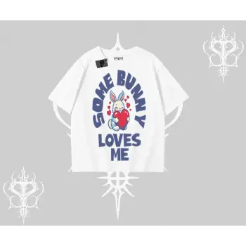 Oversize Tshirt Sevimli Tavşan Some Bunny Loves Me Baskılı