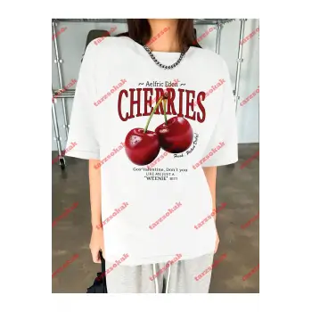 Red Cherries Baskılı Oversize Unisex Tshirt Beyaz