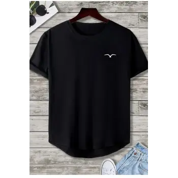 Siyah Minimal Baskılı Unisex Basic Tshirt