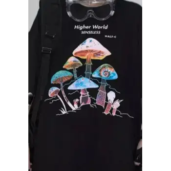 Siyah Unisex Mantar Tişört