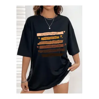 Slogan Grafikli Düşük Omuzlu Tişört