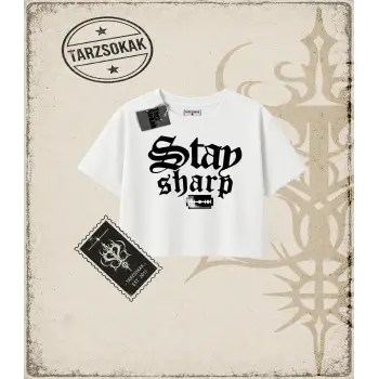 STAY SHARP Kadın Crop Tişört