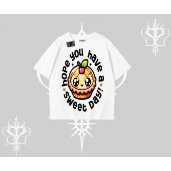 Sweet Day Cupcake Baskılı Oversize Tshirt