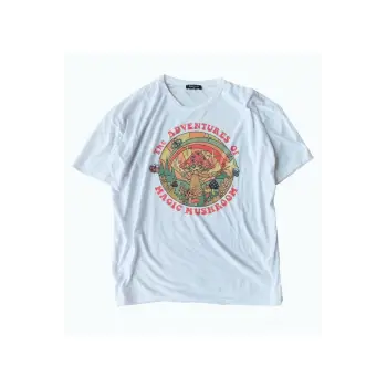 Unisex Beyaz Magic Mushroom Tişört