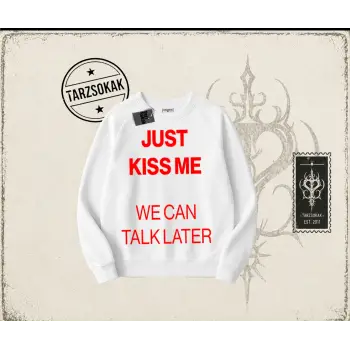 Unisex Just Kiss Me Oversize Unisex Bisiklet Yaka Sweatshirt Beyaz