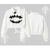 Beyaz Crop Yarım Fermuarlı Sweatshirt Vampir Dış