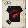 Gotik & Grunge STREETWEAR LIPS OFF Kayık Yaka Tişört